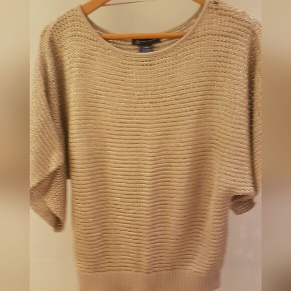 INC International Concepts *NWOT* GOLD Sweater Size Medium * Stunning! - Picture 4 of 14